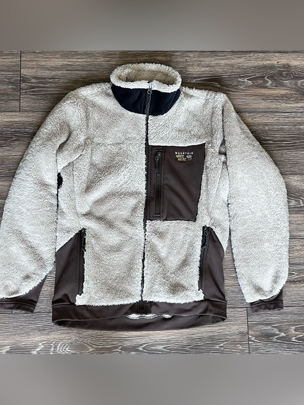 Mountain Hardware Fleece Cream/ Brown  Womens Medium